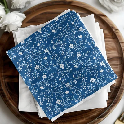 Blue Seamless Chinoiserie with Floral and Leafy Pattern