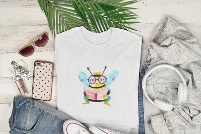 Cute Bee Reading Book Watercolor Digital Art Print, Cozy Librarian Teacher Gift, Intellectual Animal Lover Digital Download