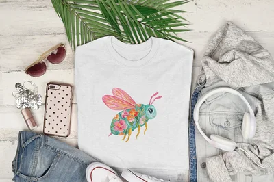 Floral Bee Digital Art PNG, Cute Watercolor Bee Clipart, Whimsical Spring Bee Download, Nature Lover Gift, Instant Digital File