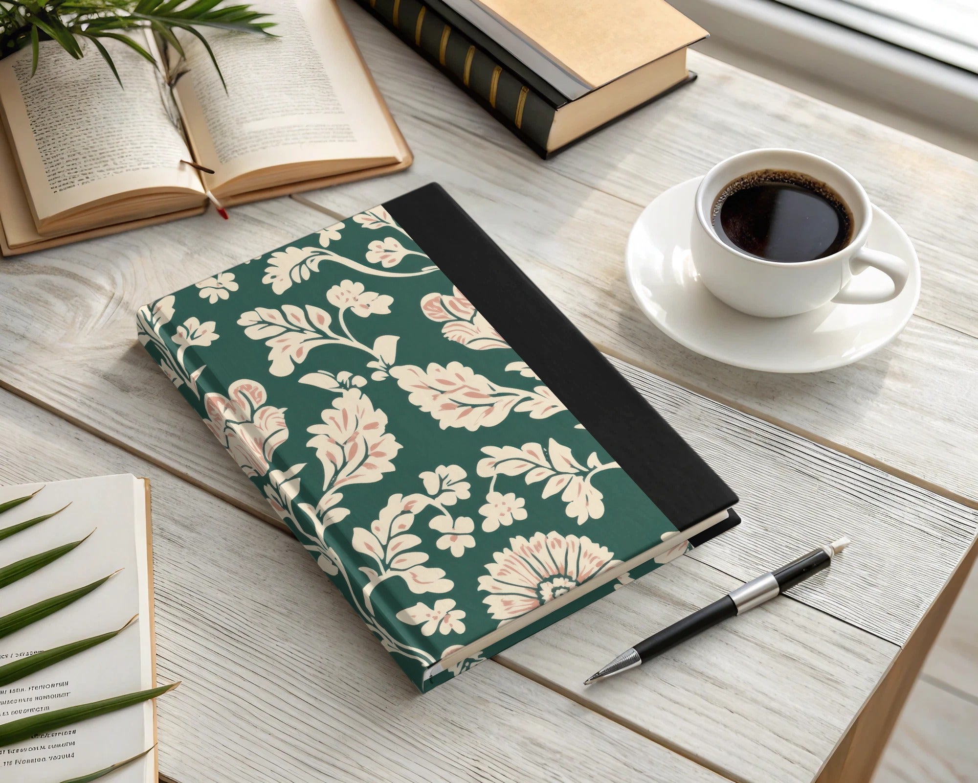 Seamless Indian Pattern on a Deep Green Background Seamless Chintz Green