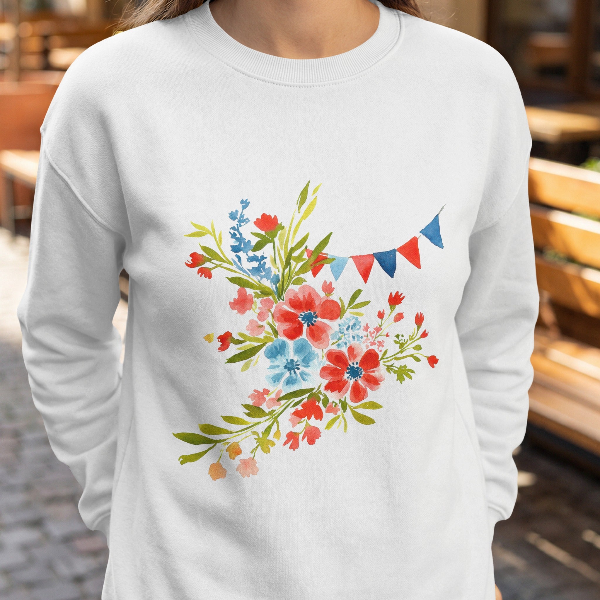 Vibrant Preppy Clip Art Patriotic Floral Arrangement, Red Blue Flowers, Festive Bunting Clipart, Summer Celebration Digital Art, USA Holiday SVG